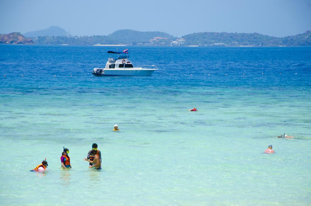 Coral Island Resort Phuket Kültér fotó