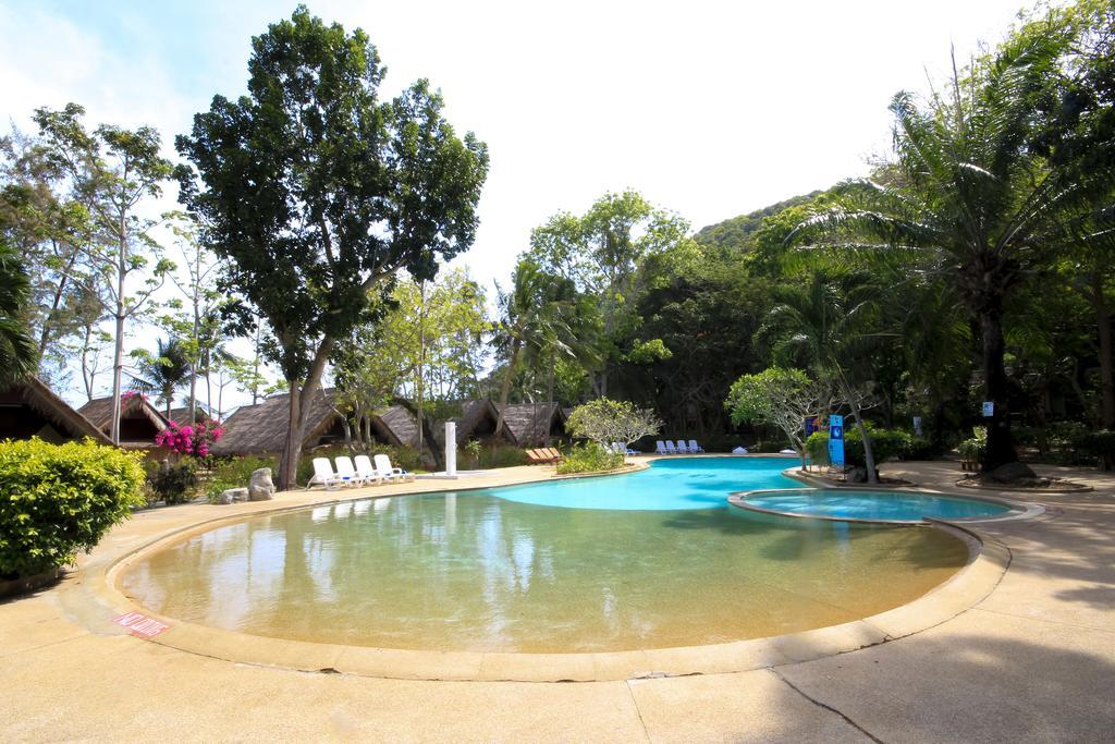 Coral Island Resort Phuket Kültér fotó