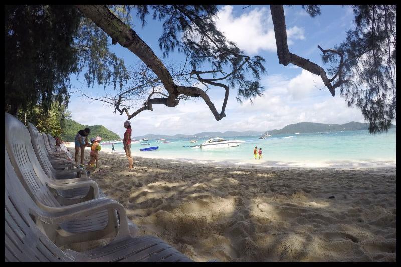 Coral Island Resort Phuket Kültér fotó