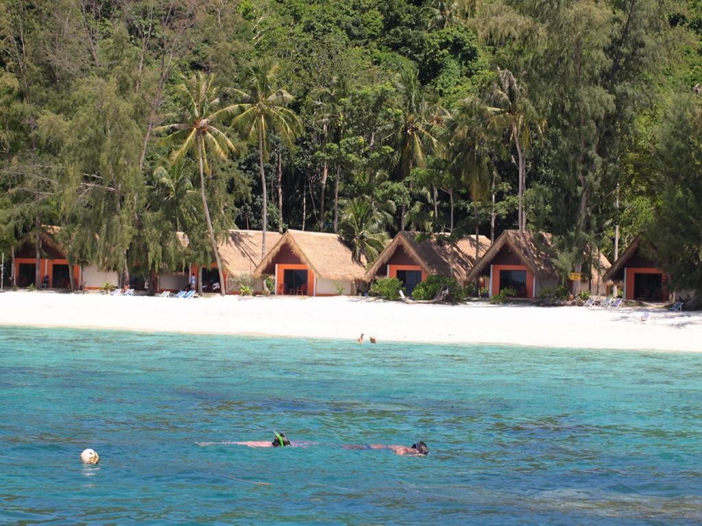Coral Island Resort Phuket Kültér fotó